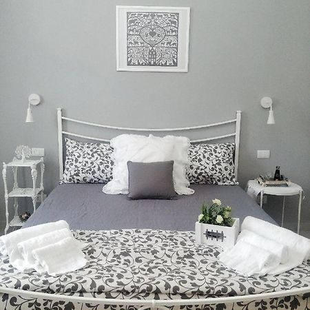 Dove Nasce Il Sole B&B Ніколозі Екстер'єр фото